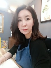 윤정아 작가동국대 고고미술사학과 졸업 부산대 민화전문가과정 수료 
